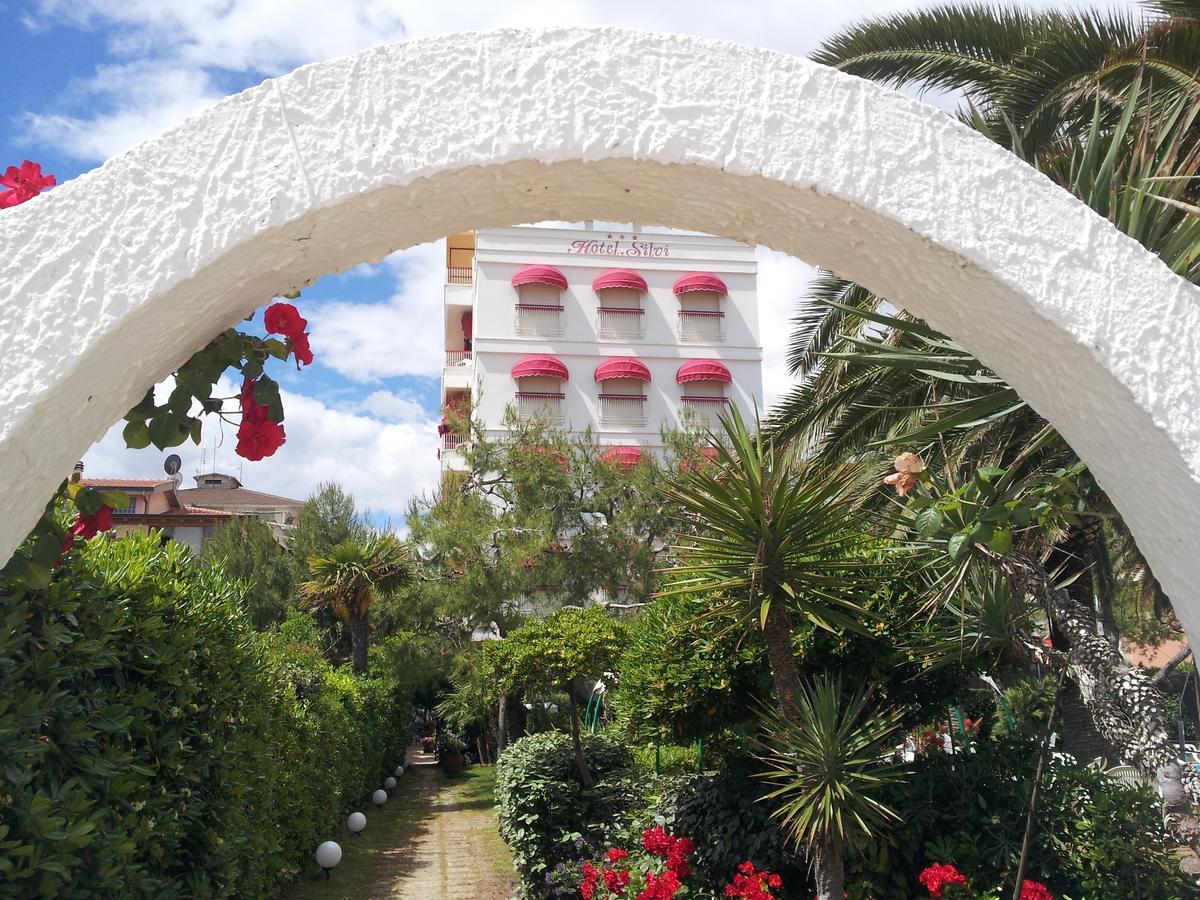 Hotel Silvi Silvi Marina Eksteriør bilde