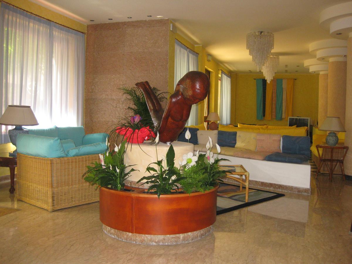 Hotel Silvi Silvi Marina Eksteriør bilde